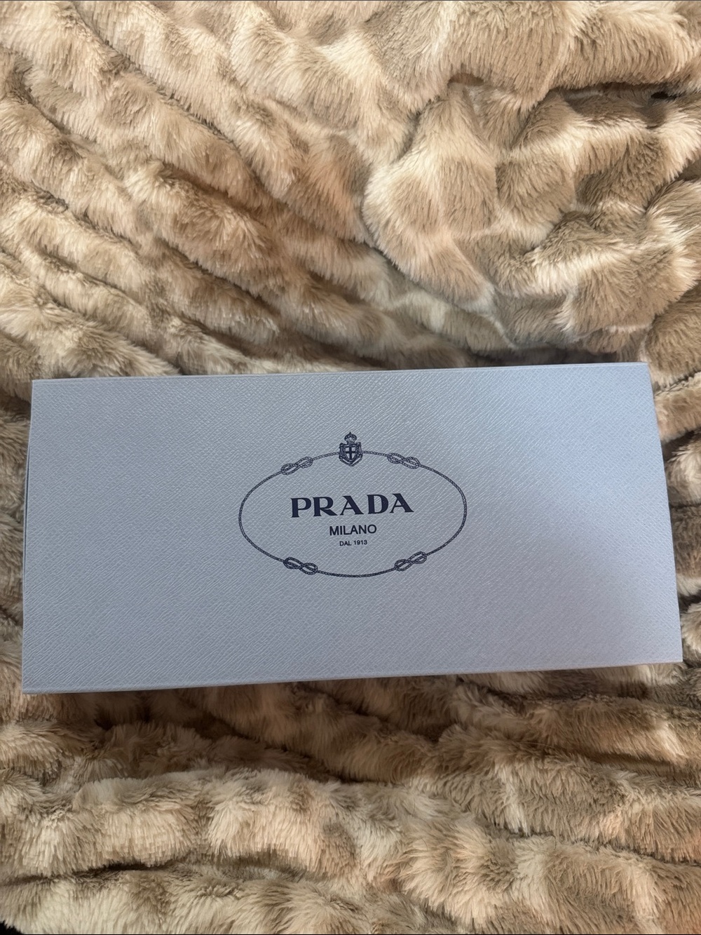 Prada/Calzature Donna/Women’s black leather flats with bows on toe/US 7/NIB! NEW - Picture 13 of 15